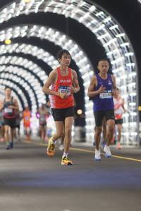 BIB: 43239, 42048
                            <button type="button" onclick="openModal(20163137)" class="btn btn-primary btn-sm float-right btn-popup" data-toggle="modal" data-target=".modal-high-quality">
                        <i class="fas fa-shopping-cart"></i> Add to Cart
                    </button>
                                            <button type="button" onclick="isThisMe(20163137, true)" class="btn btn-success btn-sm float-right btn-popup btn-isme hidden" data-toggle="tooltip" data-placement="bottom" title="นี่คือรูปของคุณใช่ไหม คลิกที่นี่เพื่อเอาเข้าอัลบั้ม">
                        <i class="fas fa-plus"></i> Add to album
                    </button>
                    <button type="button" onclick="isThisMe(20163137, false)" class="btn btn-warning btn-sm float-right btn-popup btn-isnotme hidden">
                        <i class="fas fa-ban"></i> Remove from album
                    </button>